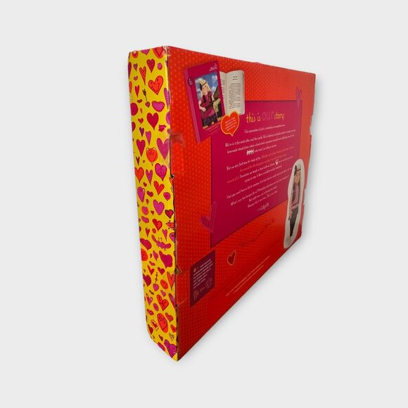 Our Generation Layla Read & Play Set - Picture 13 of 15